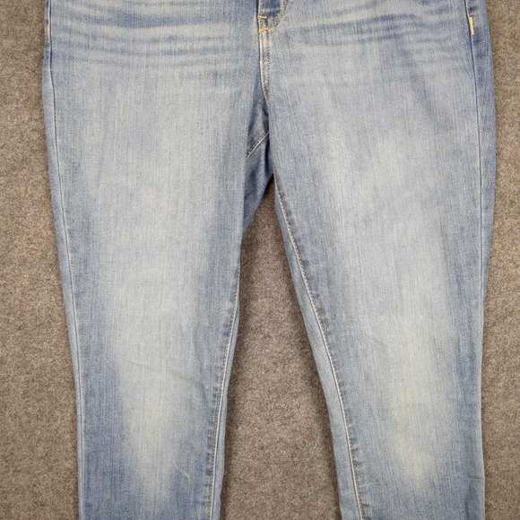 Levi Strauss Signature Mid Rise Skinny Jeans Light Wash Size 8M W29 L30 - Picture 6 of 15